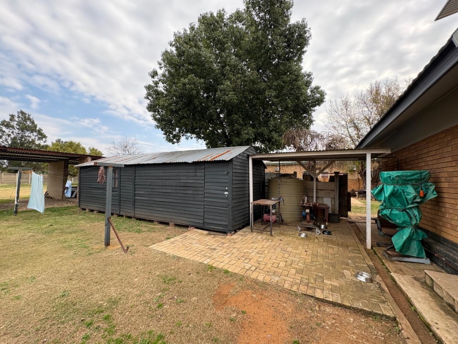 3 Bedroom Property for Sale in Wolmaransstad North West